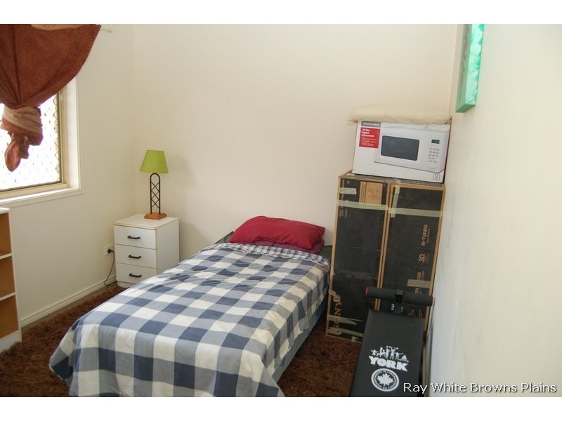 12 McKenzie Court, Crestmead QLD 4132