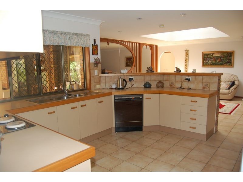 60 Mexicanus Drive, Park Ridge QLD 4125