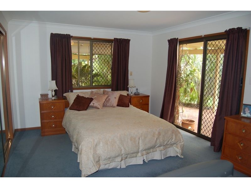 60 Mexicanus Drive, Park Ridge QLD 4125