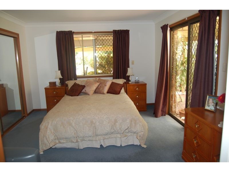 60 Mexicanus Drive, Park Ridge QLD 4125