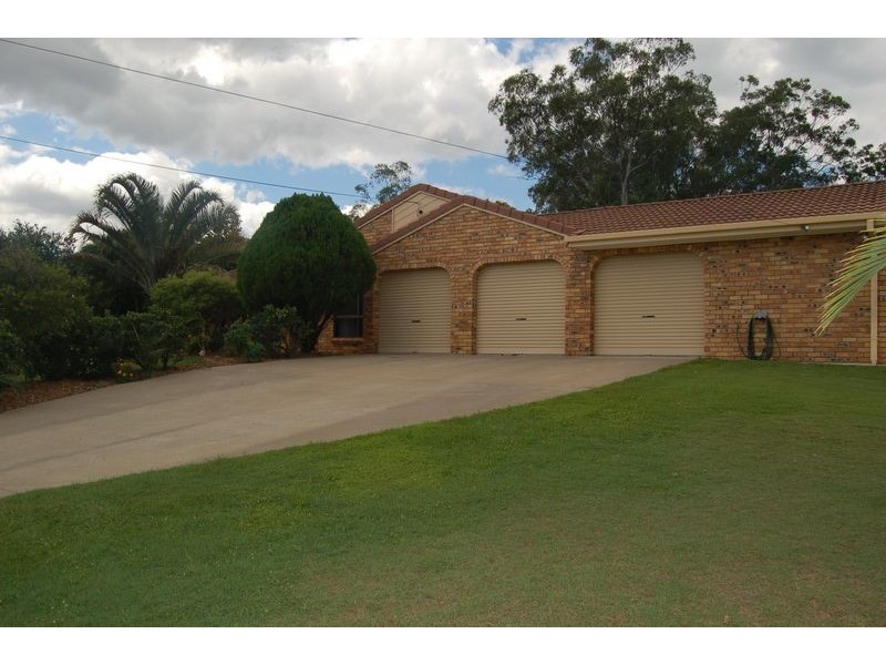 60 Mexicanus Drive, Park Ridge QLD 4125