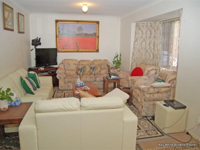 15 Brooke Street, Crestmead QLD 4132