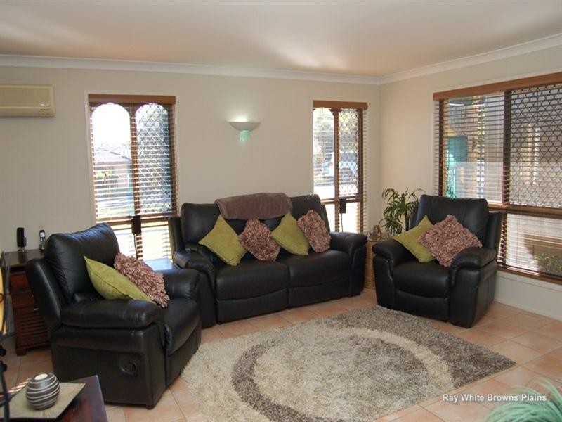 6 Florence Street, Boronia Heights QLD 4124