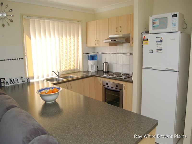 9 Starling Street, Loganlea QLD 4131