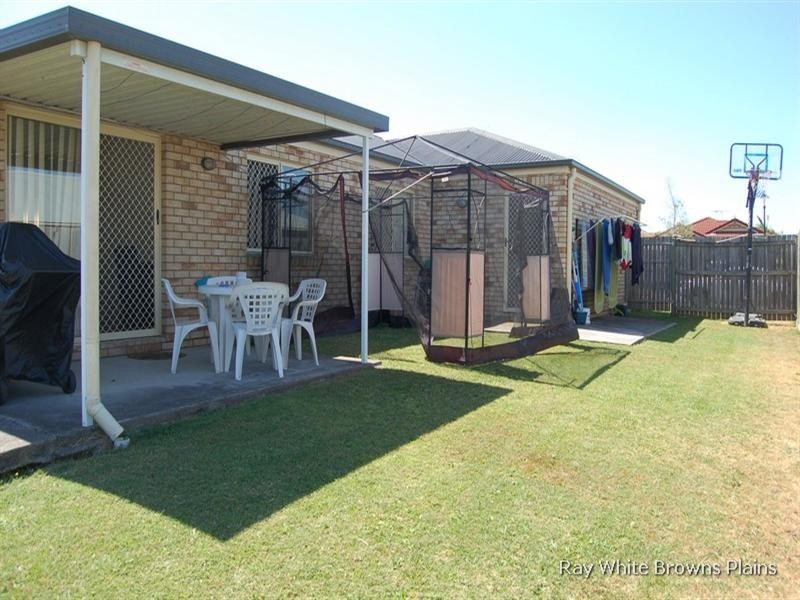 9 Starling Street, Loganlea QLD 4131