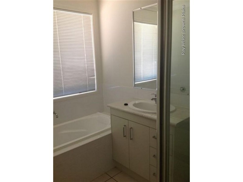 9 Devereaux Street, Boronia Heights QLD 4124