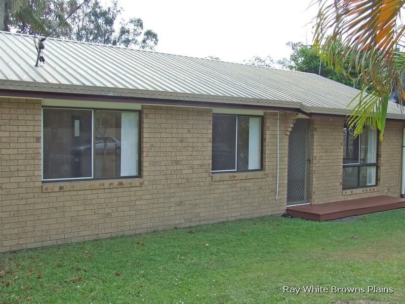 10 Dornock Drive, Boronia Heights QLD 4124
