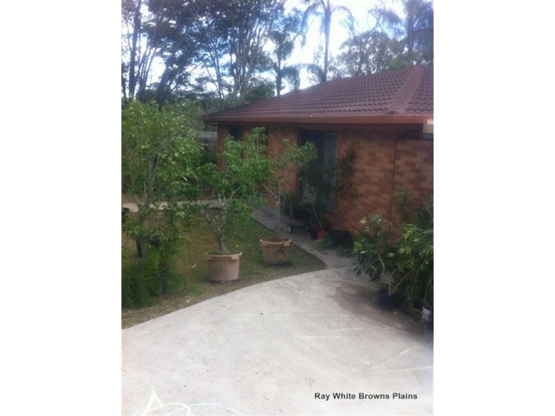 Regents Park QLD 4118