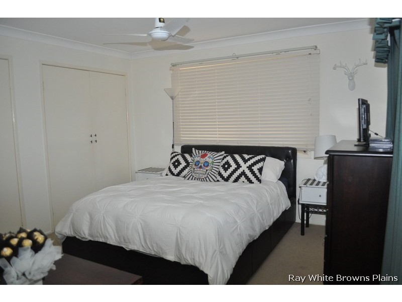 12 Grand Central Court, Boronia Heights QLD 4124