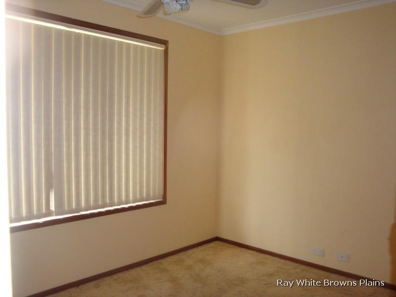 Regents Park QLD 4118