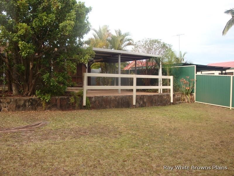 Regents Park QLD 4118