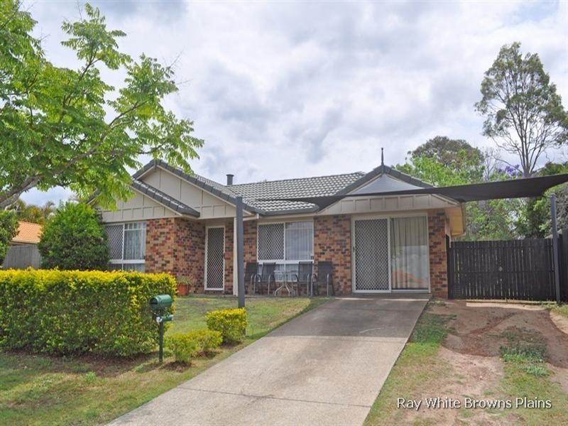 16 Hillview Drive, Hillcrest QLD 4118