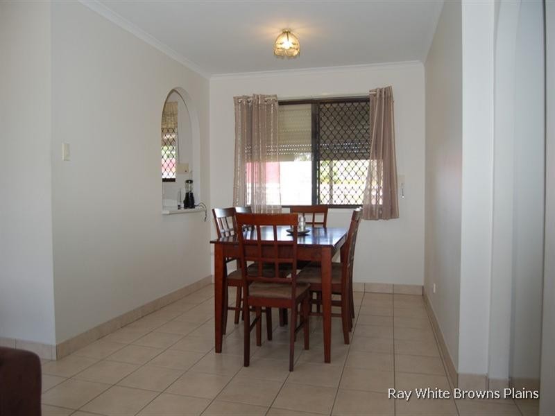 33 Sheffield Court, Browns Plains QLD 4118