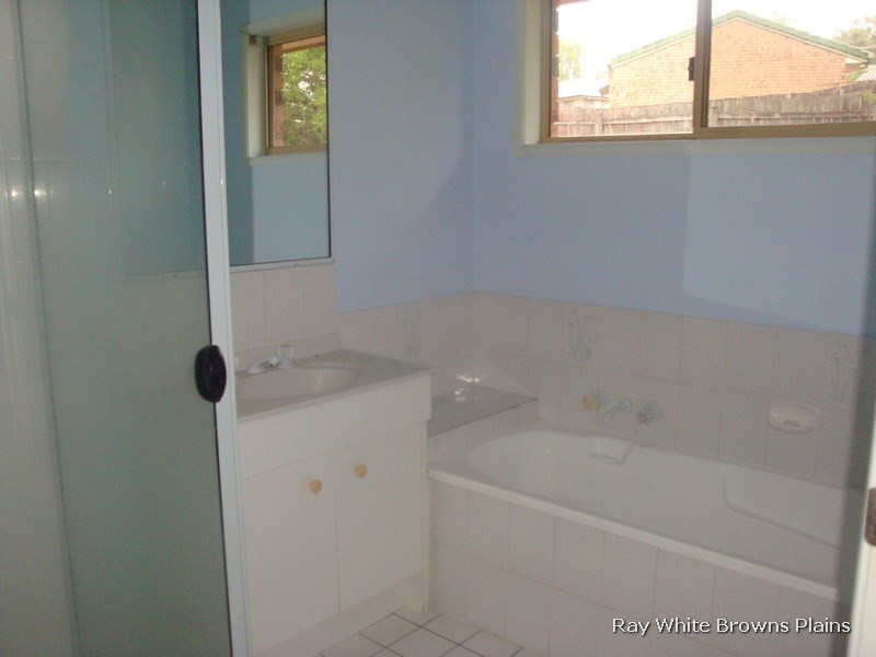 17 Myles Court, Boronia Heights QLD 4124