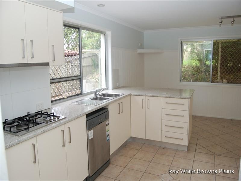 3 Mack Court, Boronia Heights QLD 4124