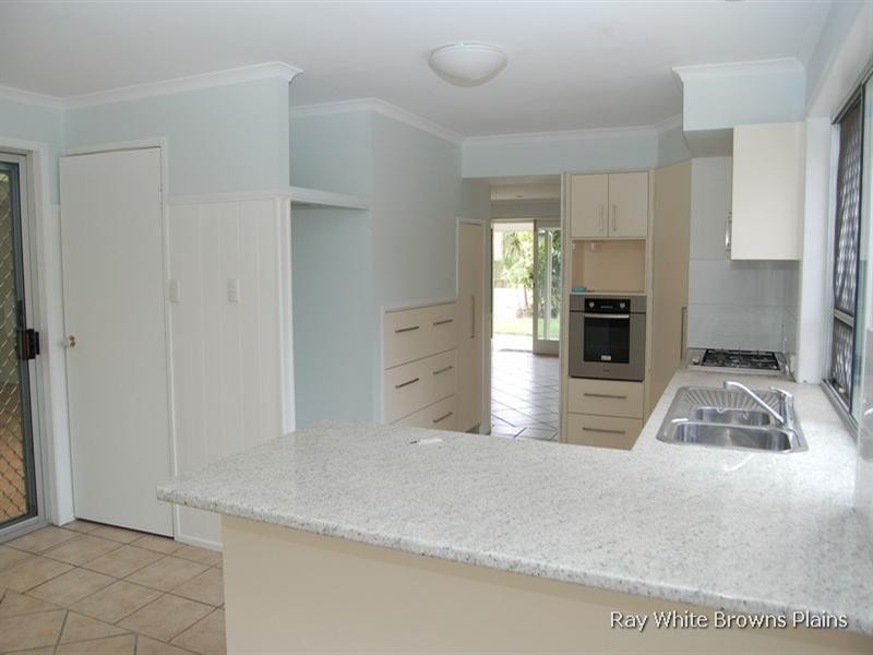 3 Mack Court, Boronia Heights QLD 4124