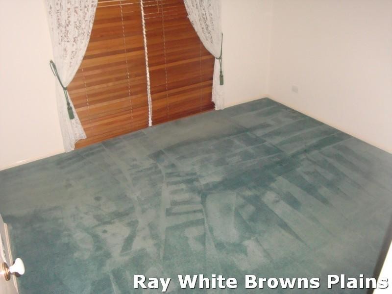 53 Bushland Drive, Regents Park QLD 4118