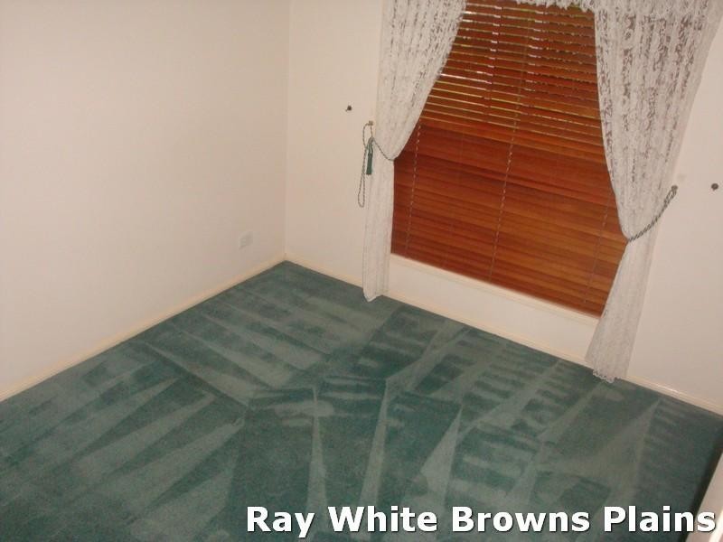 53 Bushland Drive, Regents Park QLD 4118
