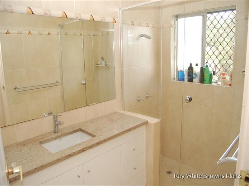 33 Dickman Road, Forestdale QLD 4118