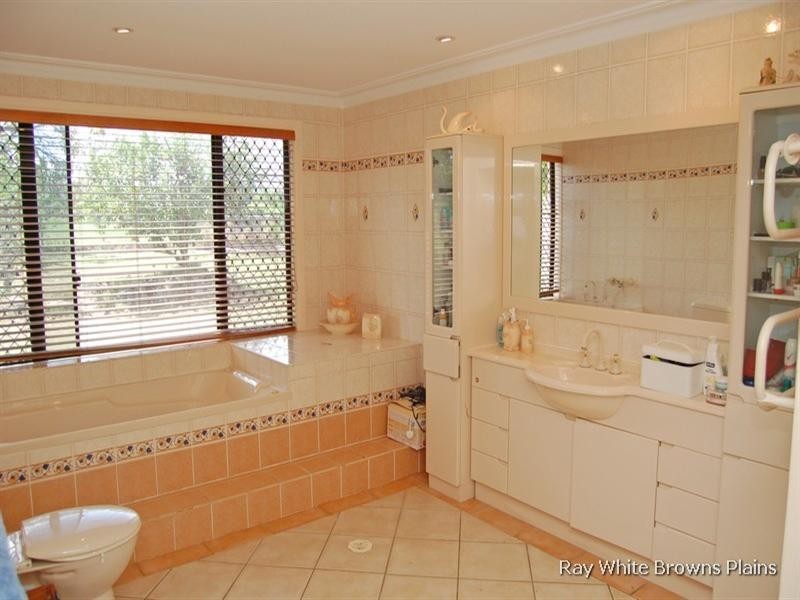 33 Dickman Road, Forestdale QLD 4118