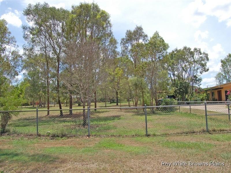 33 Dickman Road, Forestdale QLD 4118