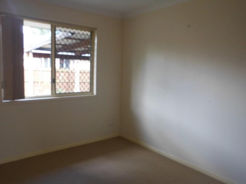 4 Gilbert Court, Hillcrest QLD 4118