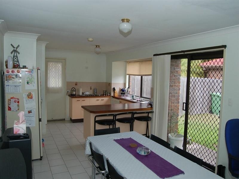 Regents Park QLD 4118
