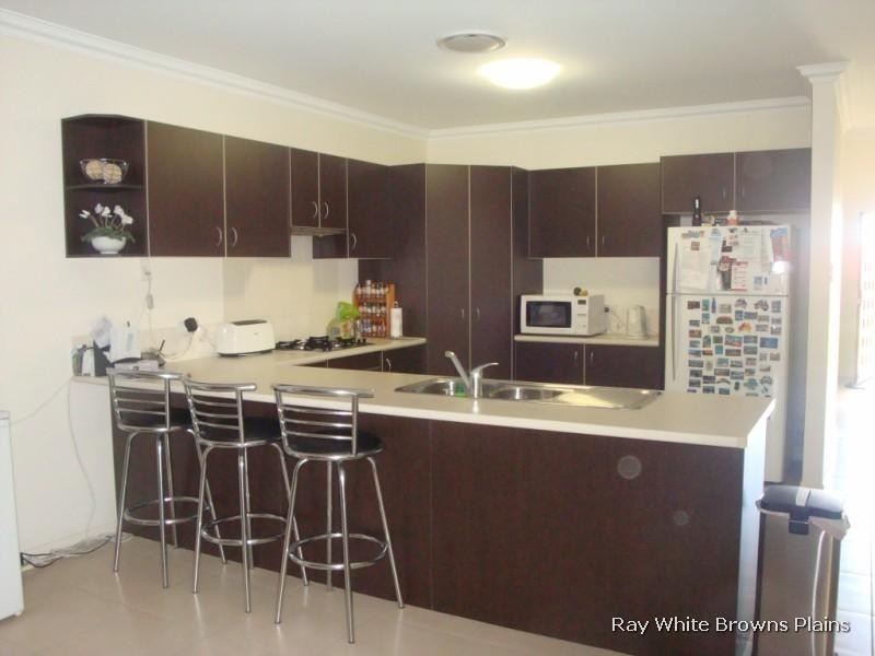 Hillcrest QLD 4118