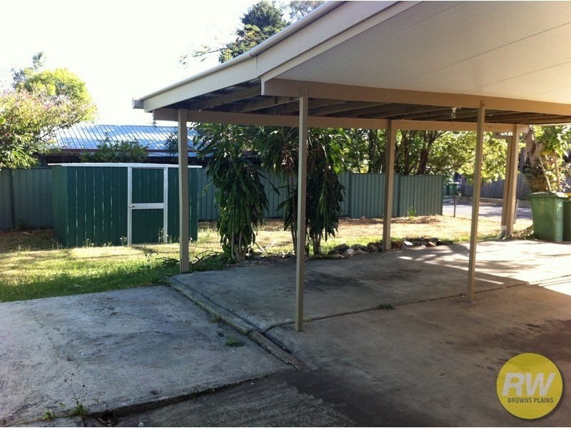 2 Peppermint Street, Crestmead QLD 4132
