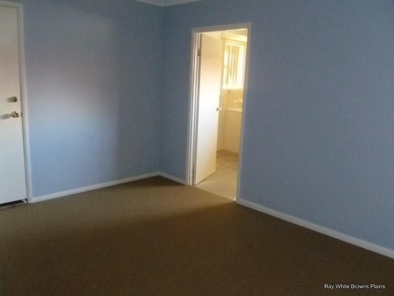 50 Solandra Circuit, Regents Park QLD 4118