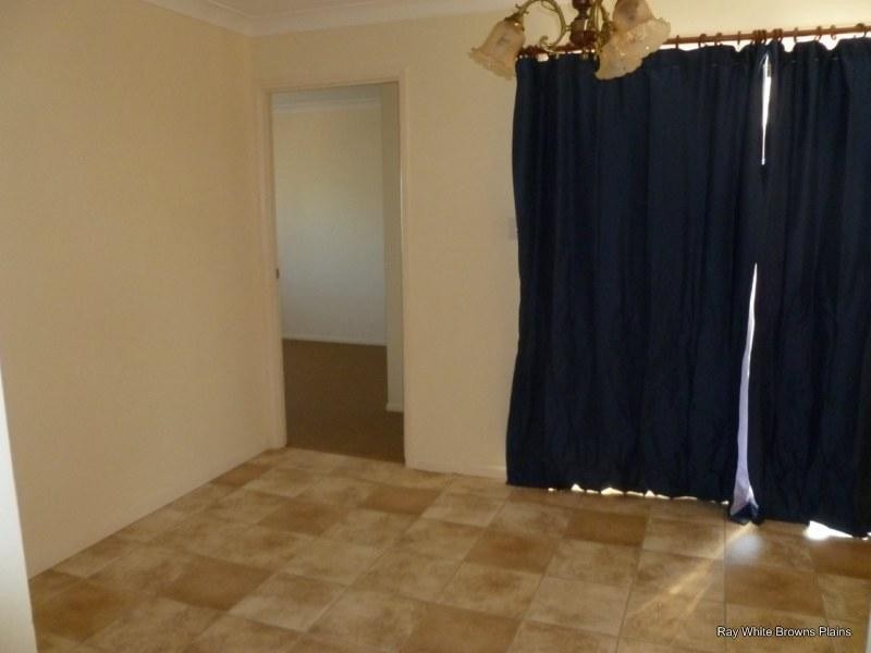 50 Solandra Circuit, Regents Park QLD 4118