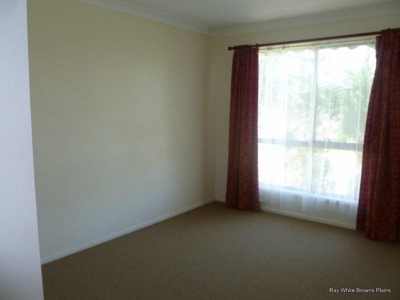 50 Solandra Circuit, Regents Park QLD 4118