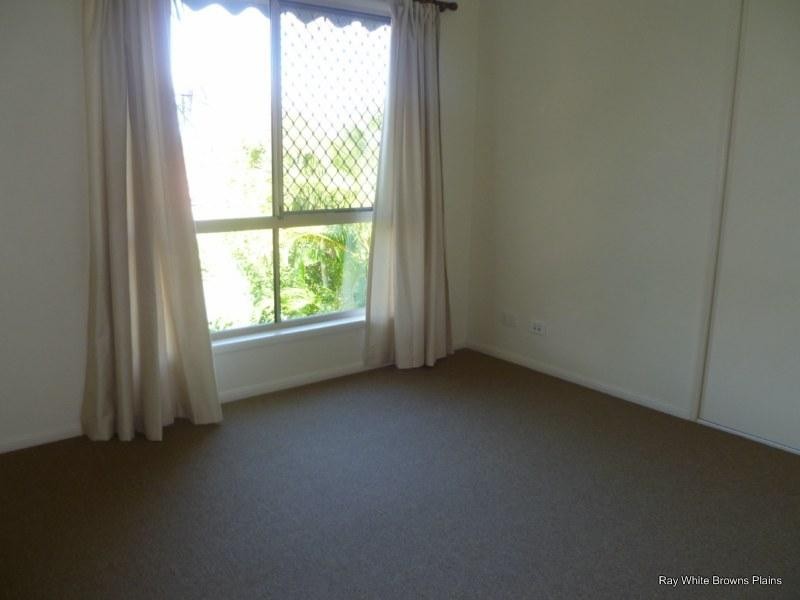 50 Solandra Circuit, Regents Park QLD 4118