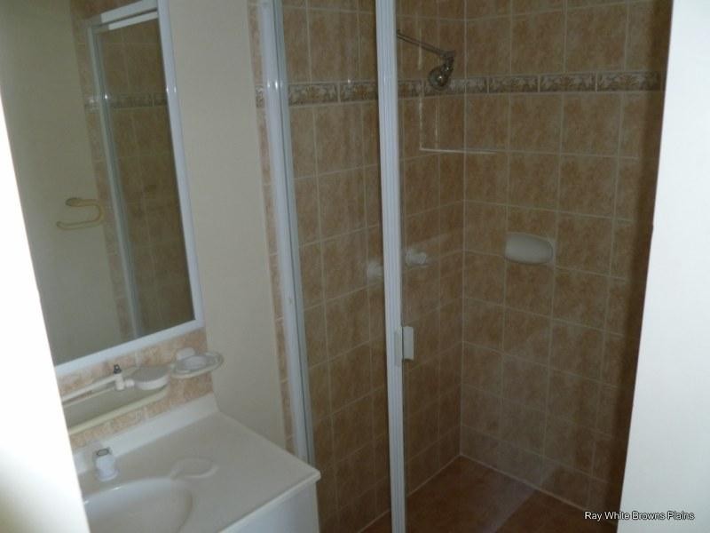 50 Solandra Circuit, Regents Park QLD 4118