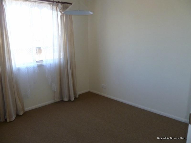 50 Solandra Circuit, Regents Park QLD 4118