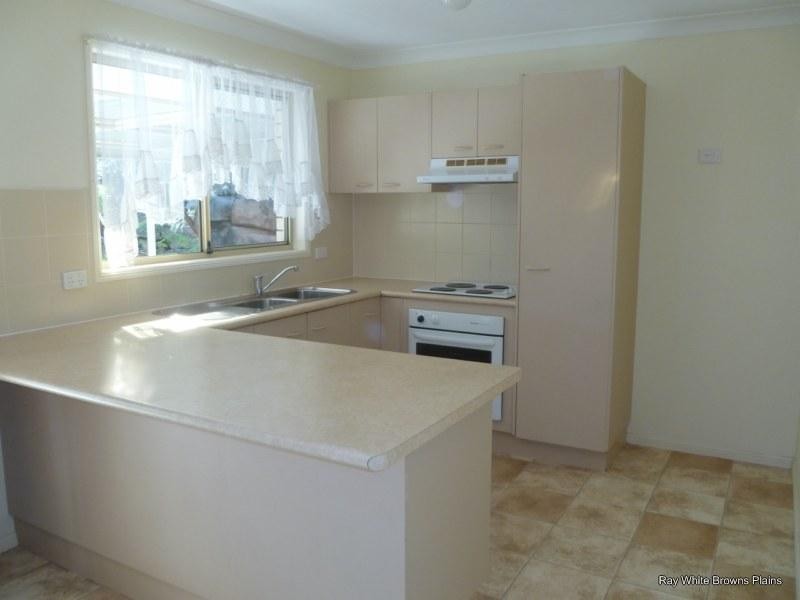 50 Solandra Circuit, Regents Park QLD 4118