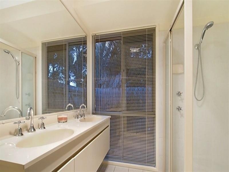 79 Azalea Crescent, Calamvale QLD 4116