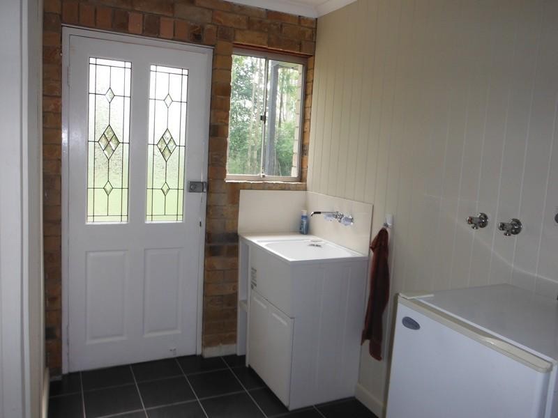 176 Sharon Drive, North Maclean QLD 4280