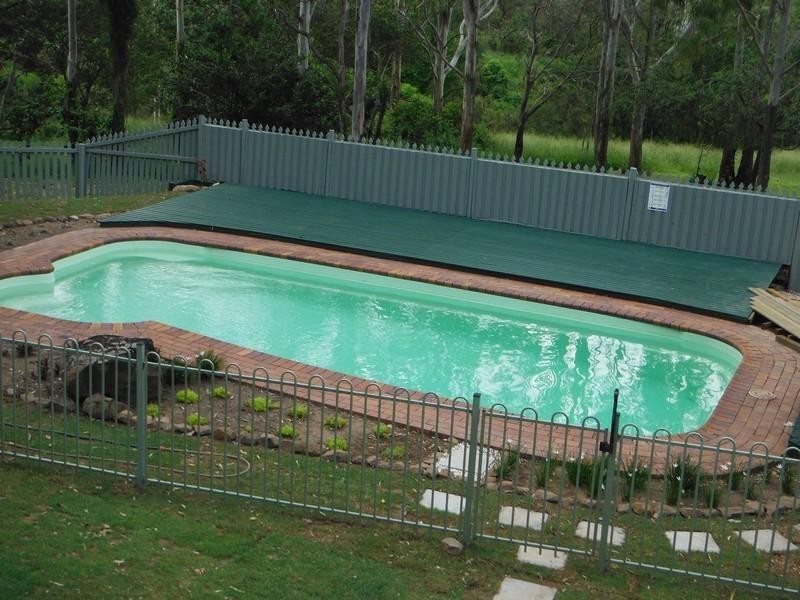 176 Sharon Drive, North Maclean QLD 4280