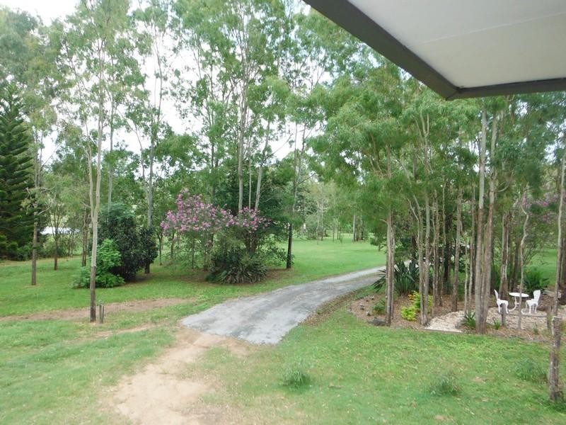 176 Sharon Drive, North Maclean QLD 4280