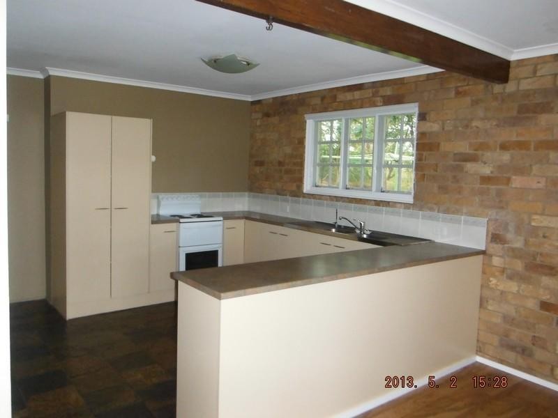 176 Sharon Drive, North Maclean QLD 4280