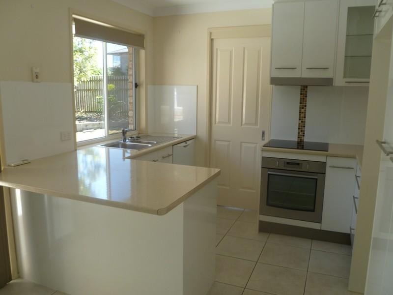 2 Myola Street, Browns Plains QLD 4118