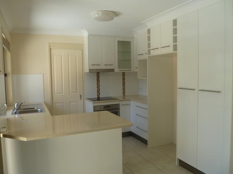2 Myola Street, Browns Plains QLD 4118
