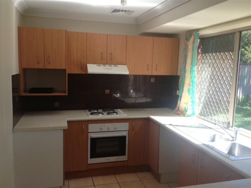 33 Samantha Street, Boronia Heights QLD 4124