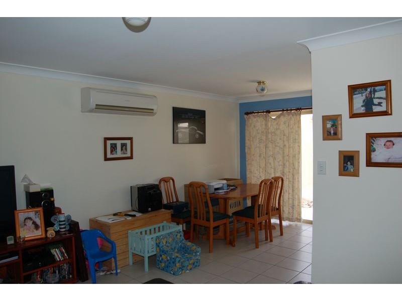 8 Musa Street, Crestmead QLD 4132
