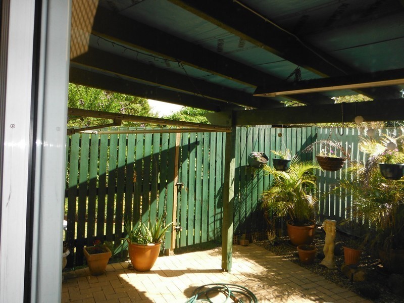 4/7 Sussex Street, Browns Plains QLD 4118