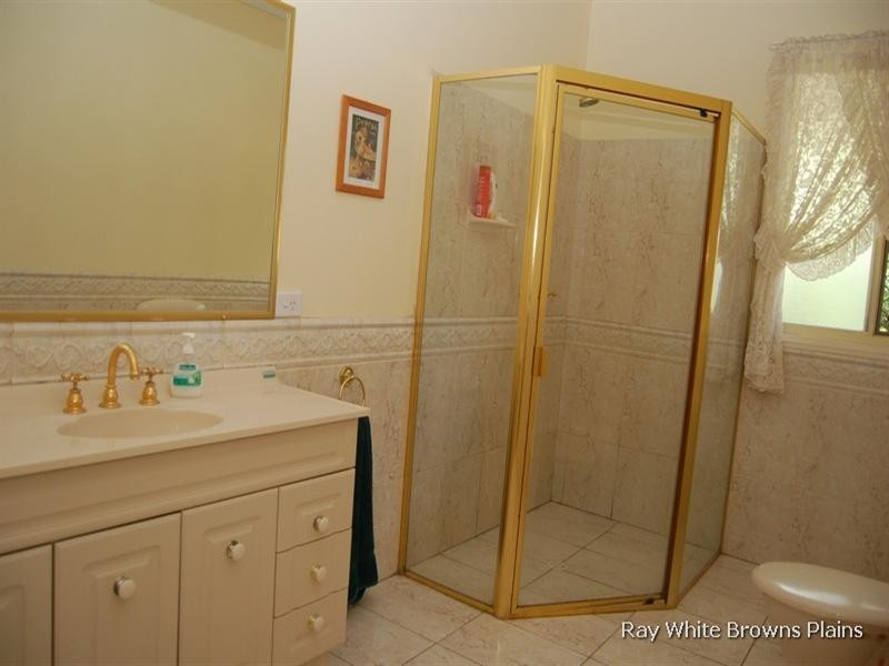 28 Dickman Road, Forestdale QLD 4118