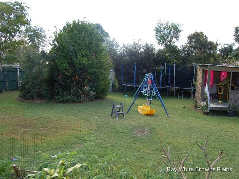 90 Flinders Crescent, Boronia Heights QLD 4124