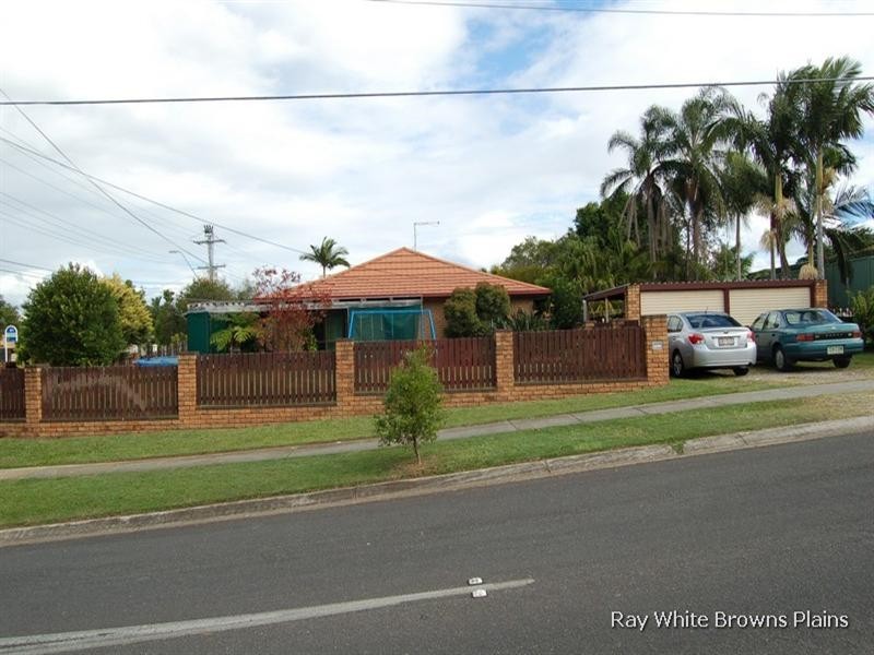 2 Bursaria Street, Crestmead QLD 4132