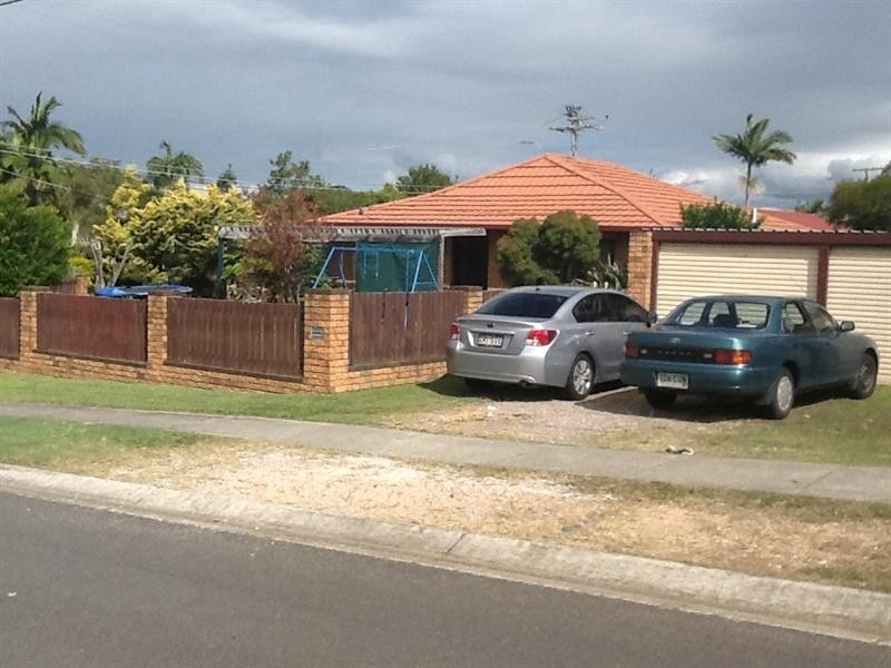2 Bursaria Street, Crestmead QLD 4132